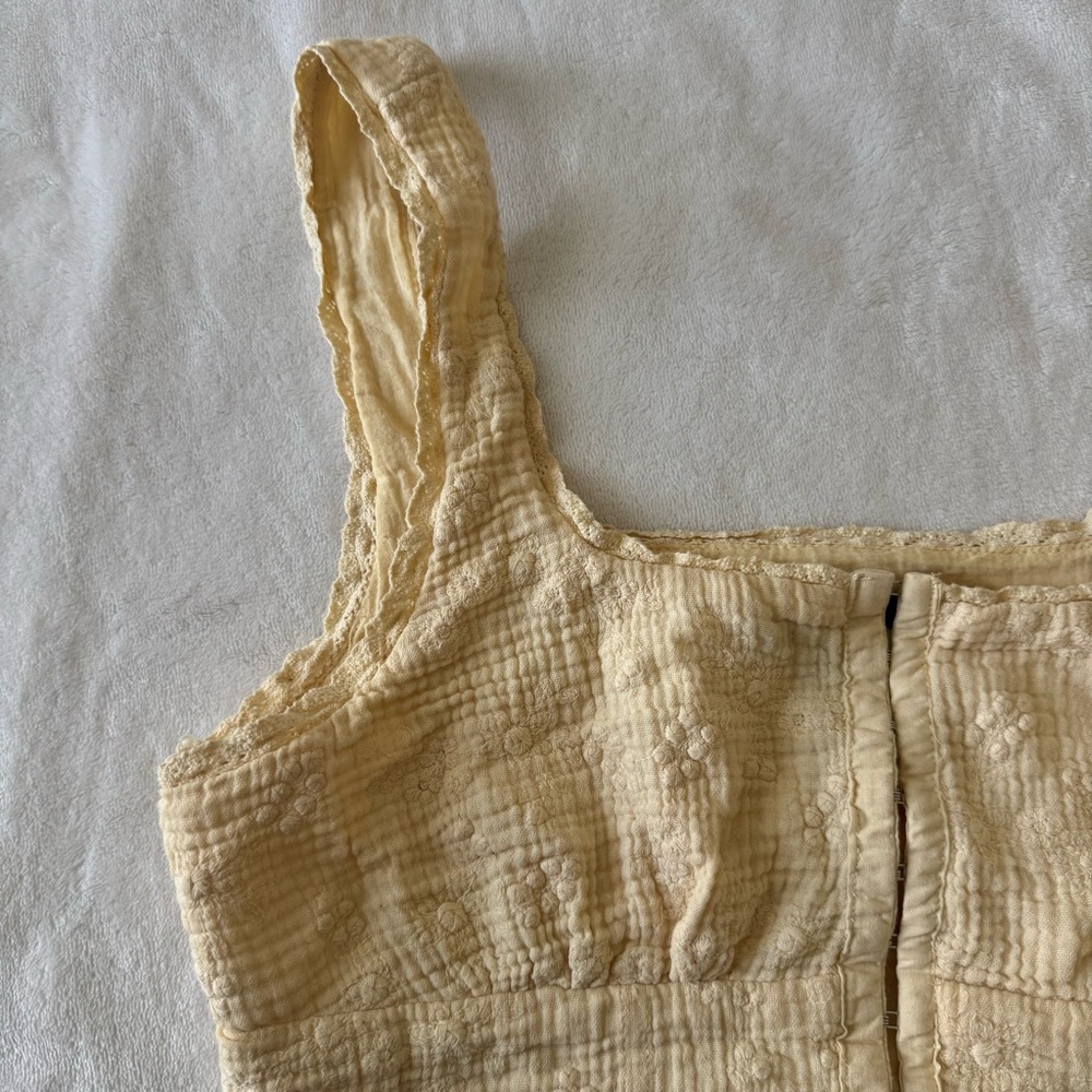 Forever 21 Textured Crop Top Tank
